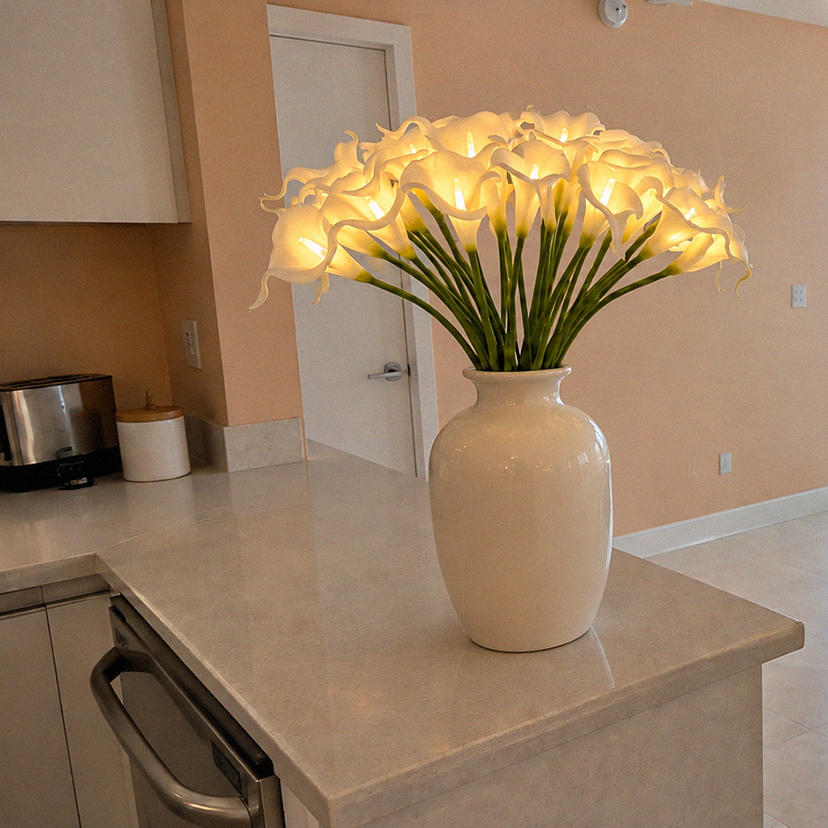 Nord Calla Lily Lighted Bouquet