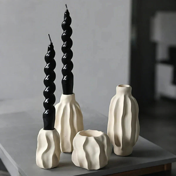 Curve Candle Holder