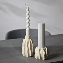 Curve Candle Holder