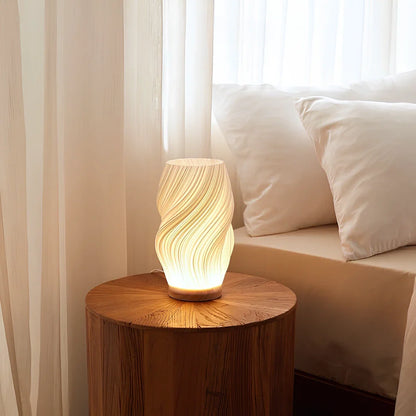 Crest Lamp