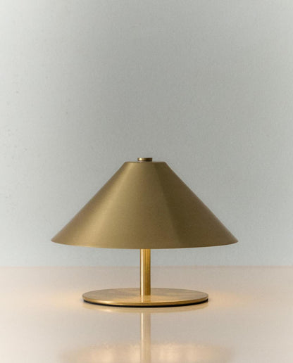 Diora Cordless Metal Table Lamp