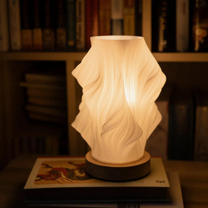 Crest Lamp