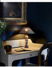 The Equilibrium Lamp