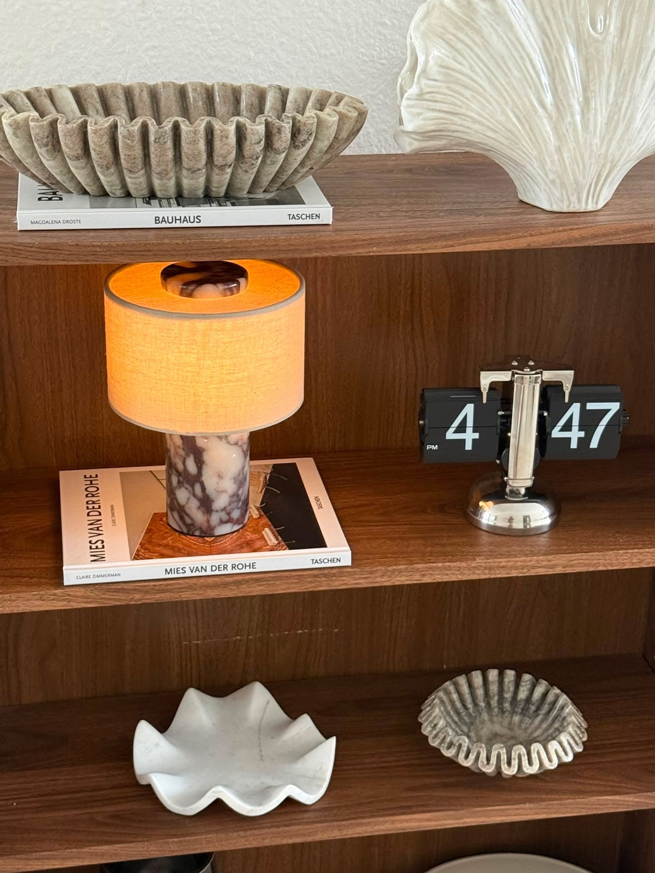 Marmora Marble Table Lamp with natural Calacatta marble base – STUDIO GONKA
