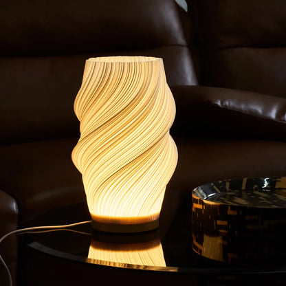 Crest Lamp