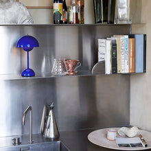 Flowerpot LED Table Lamp