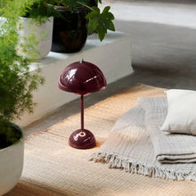 Flowerpot LED Table Lamp