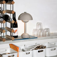 Flowerpot LED Table Lamp