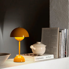 Flowerpot LED Table Lamp