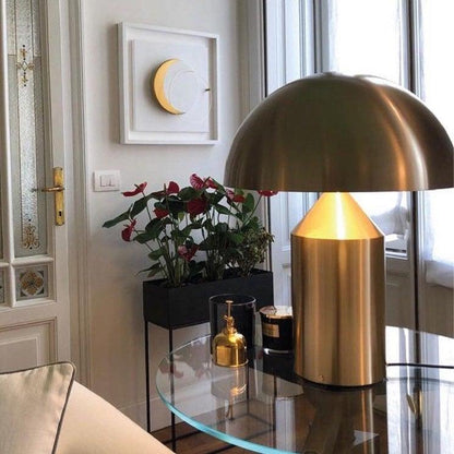 PilzGlanz Metal Mushroom Table Lamp