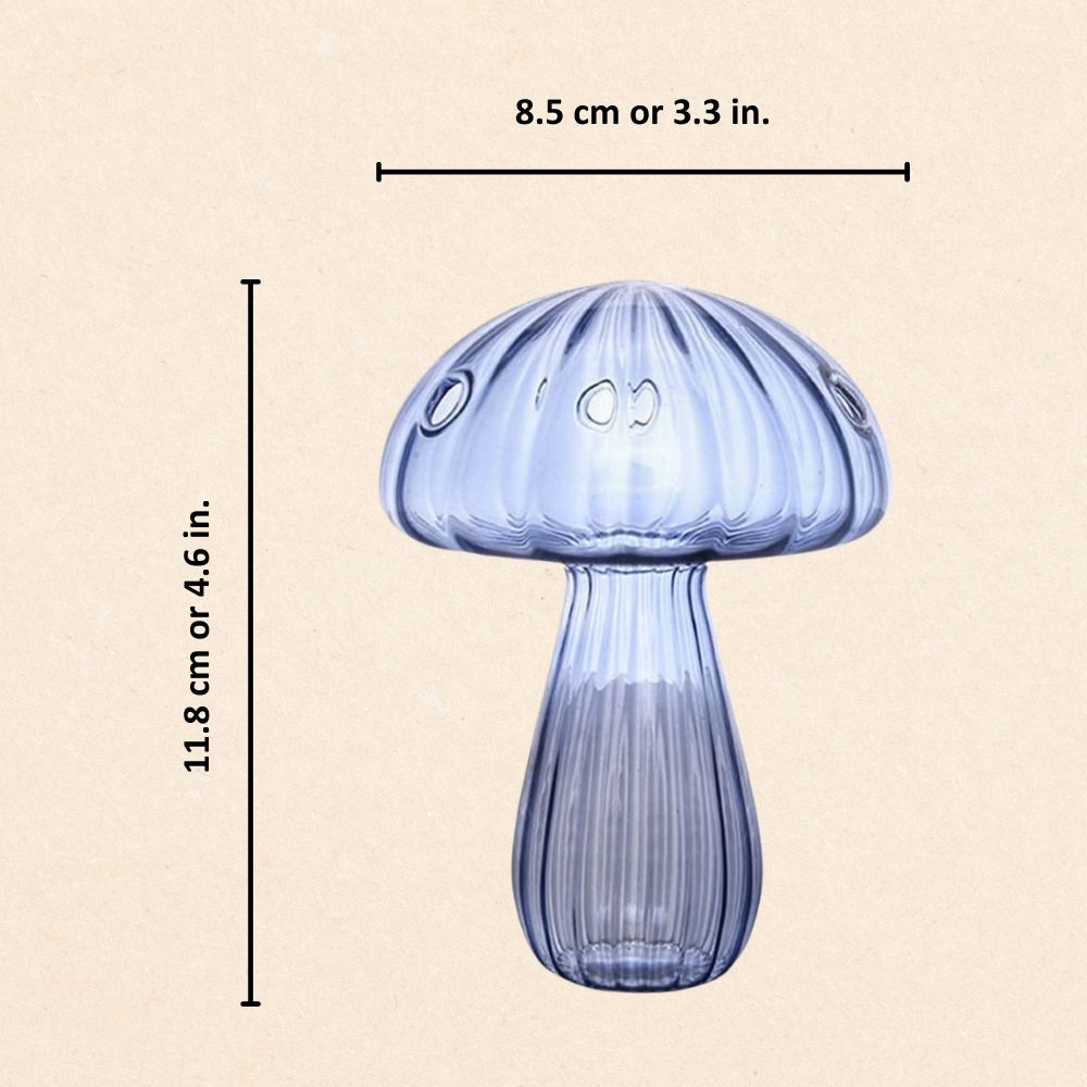 Lucid Mushroom glass sculpture in colored crystal glass – STUDIO GONKA