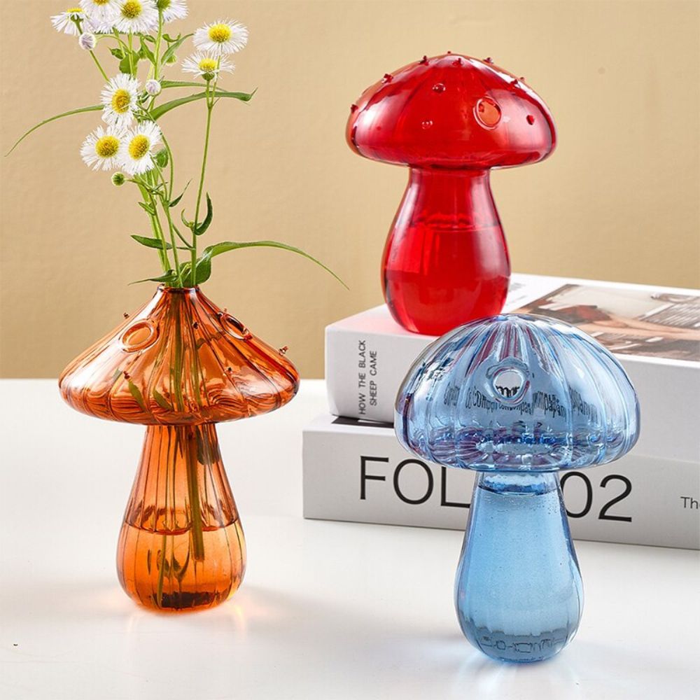 Lucid Mushroom glass sculpture in colored crystal glass – STUDIO GONKA