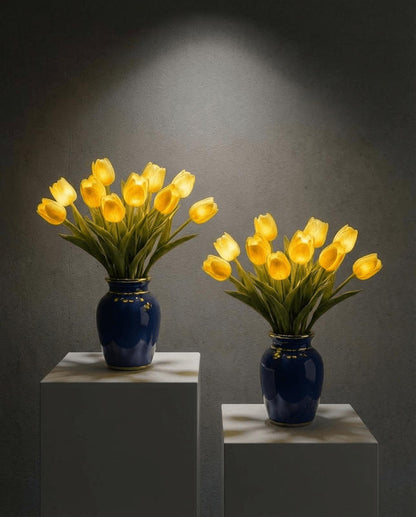 Luminelle Tulip Lamp – tulip bouquet table lamp with warm light – STUDIO GONKA