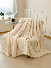 Ultra-Plush Faux Rabbit Fur Throw Blanket | All-Season Cozy Flannel