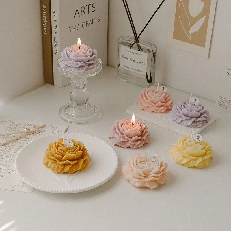Peony Bloom Sculptural Scented Candle