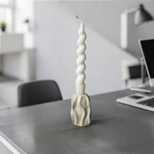 Curve Candle Holder